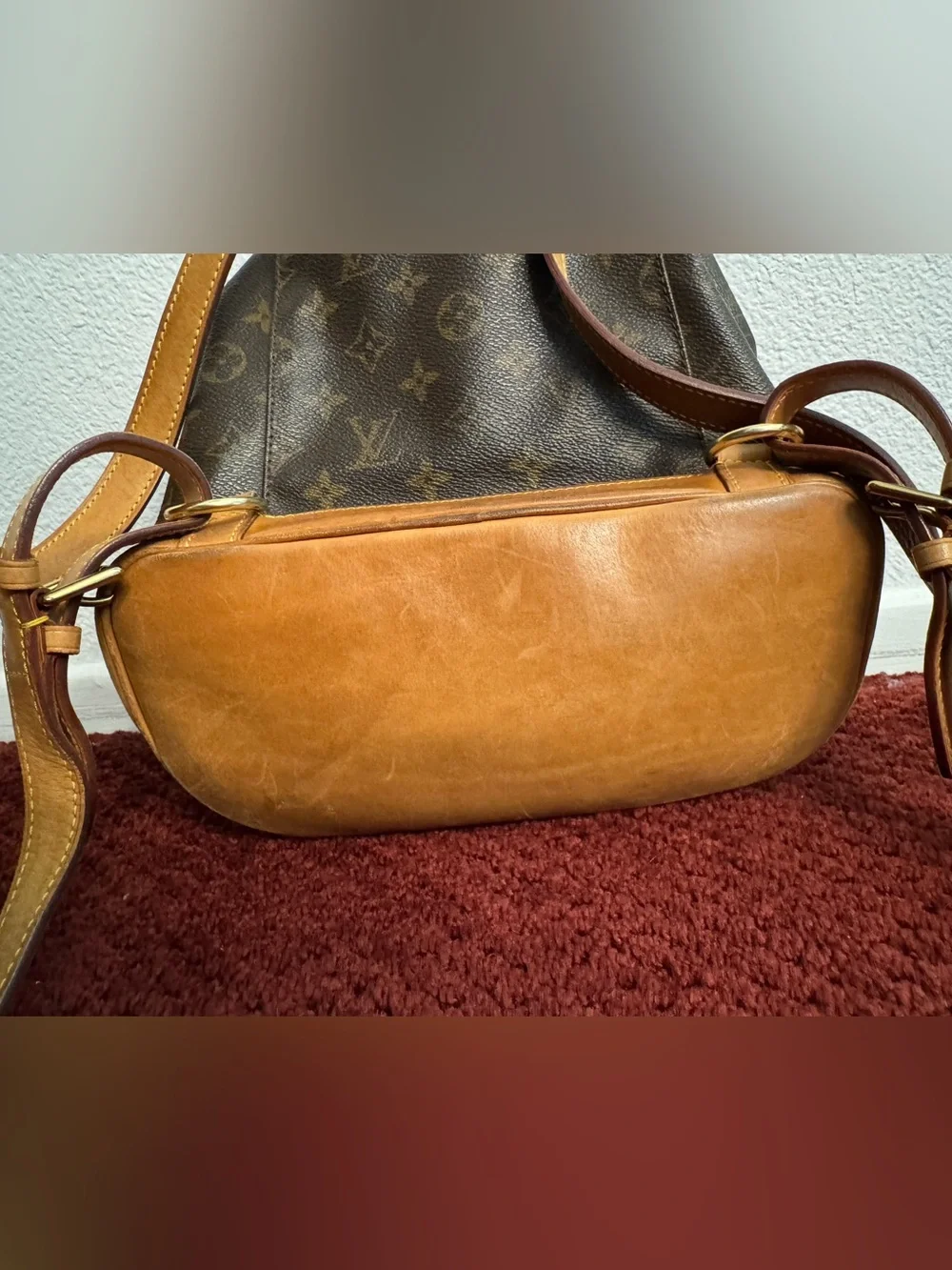 Pre Loved LOUIS VUITTON MONTSOURIS MM BACKPACK BAG
